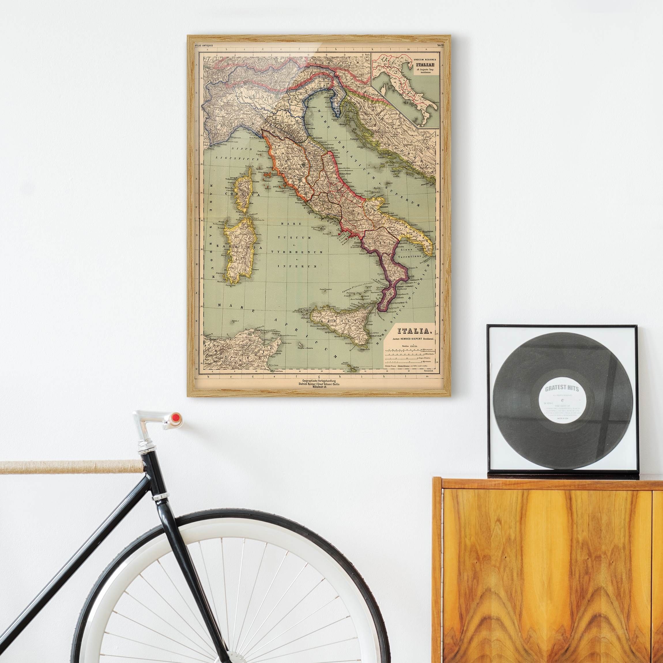 CARTA GEOGRAFICA ITALIA CON CORNICE A GIORNO con vetro mappa vintage 50X40  cm.