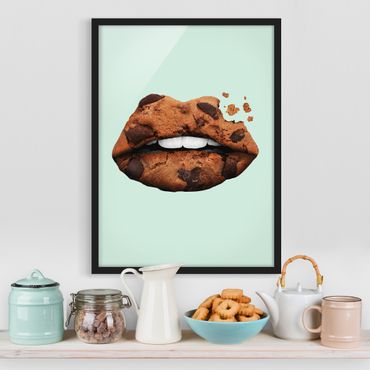 Poster con cornice - Labbra con biscotto - Verticale 4:3
