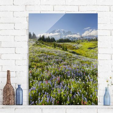 Quadro in vetro - Mountain meadow with flowers in front of Mt. Rainier - Verticale 3:4