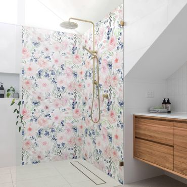 Rivestimento per doccia - Rose rosa con mirtilli su sfondo bianco