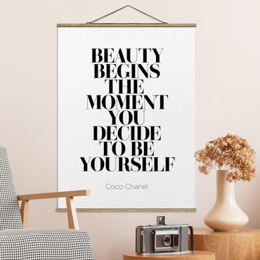 Foto su tessuto da parete con bastone - Be Yourself Coco Chanel - Verticale 4:3