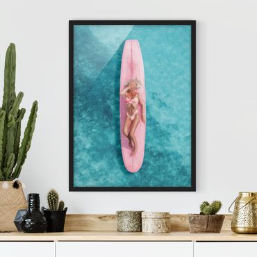 Poster con cornice - Surfista su tavola rosa