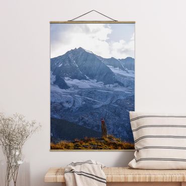 Foto su tessuto da parete con bastone - Sentiero marcato nelle Alpi - Verticale 2:3