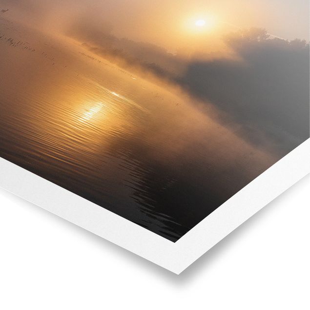 Poster - Alba sul lago con Cervi Nella Nebbia - Orizzontale 2:3