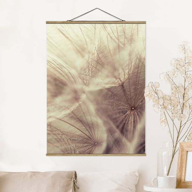 Foto su tessuto da parete con bastone - Dettagliata Dandelion Macro Shot con sfocatura effetto vintage - Verticale 4:3