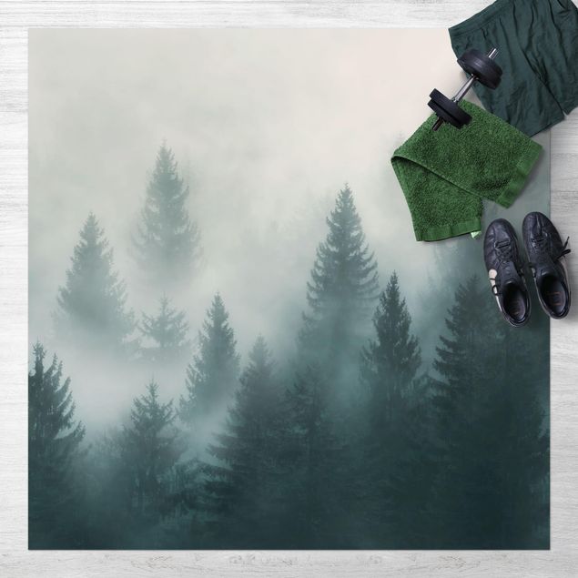 Tappeto per balcone Foresta di conifere nella nebbia