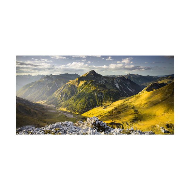 Tappeti effetto naturale Montagne e valle delle Alpi di Lechtal in Tirolo