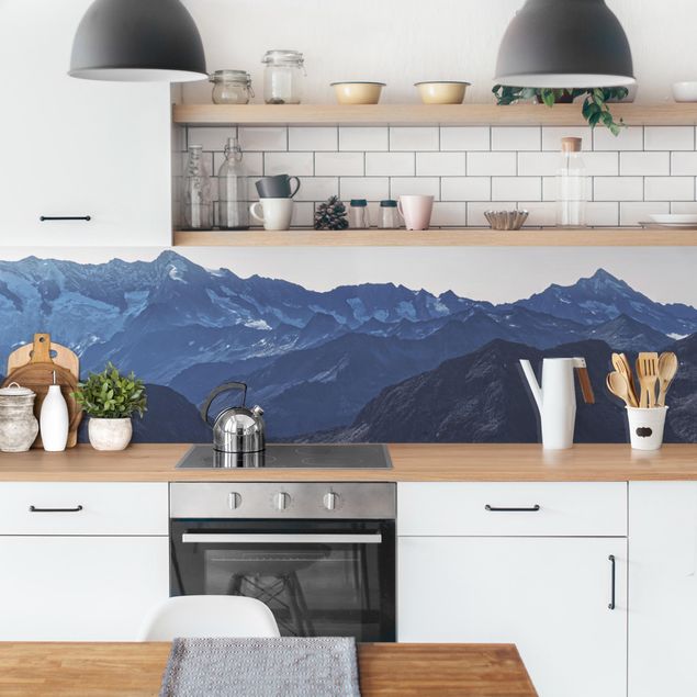 rivestimenti moderni cucina Vista panoramica delle montagne blu
