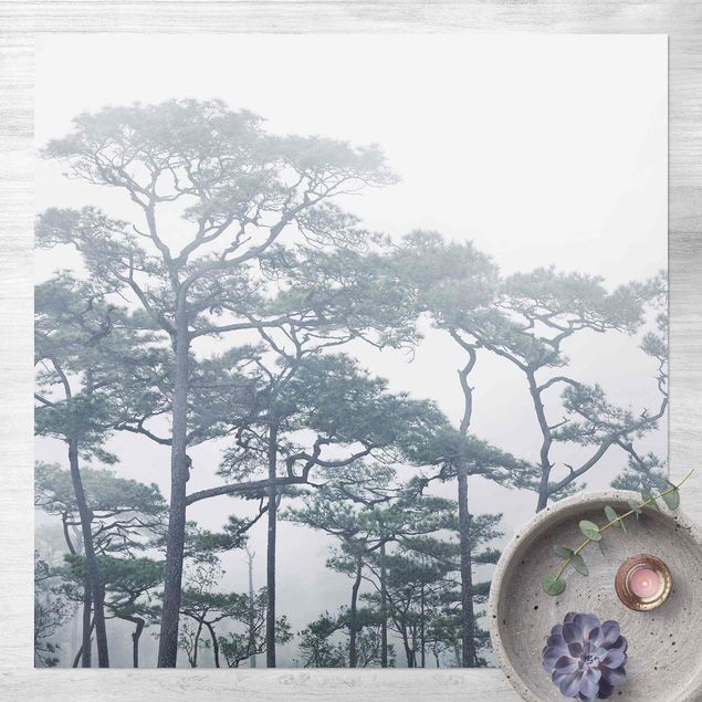 Tappeto per balcone Cime degli alberi nella nebbia