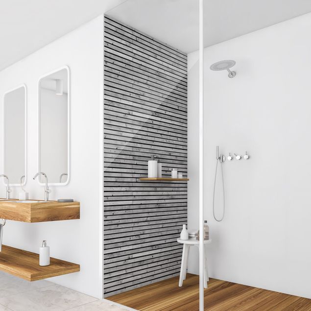 Rivestimenti per doccia pietra Parete di legno con strisce strette in bianco e nero