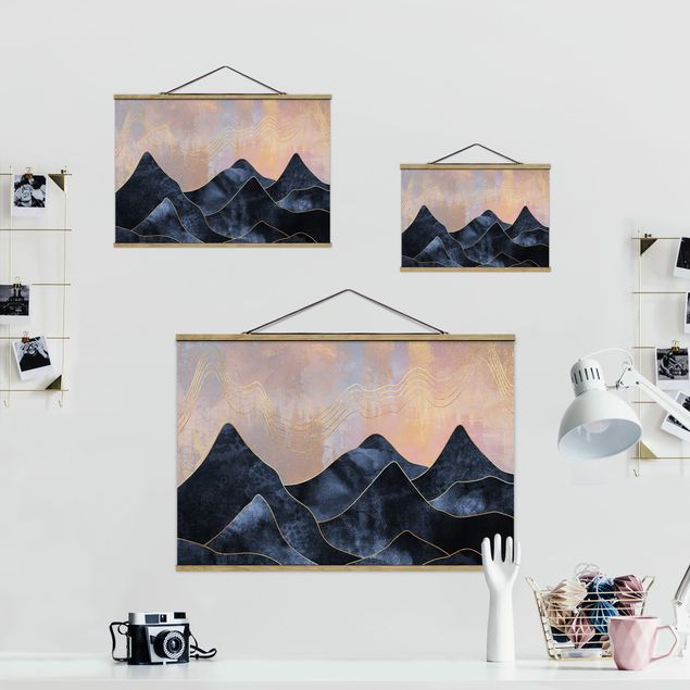 Foto su tessuto da parete con bastone - Elisabeth Fredriksson - Golden Dawn sopra le montagne - Orizzontale 2:3