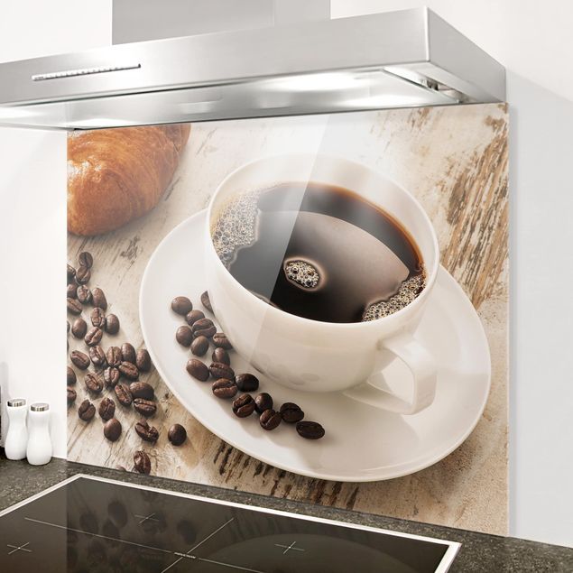 paraschizzi vetro magnetico Tazza di caffè a vapore con chicchi di caffè