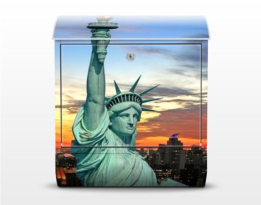 Cassetta postale New York at Night 39x46x13cm