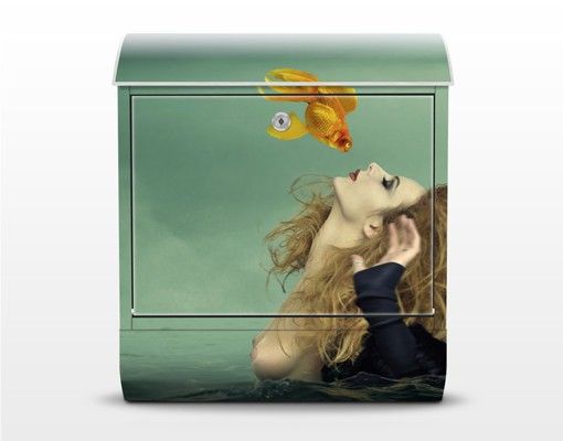 Cassetta postale Kiss Of A Goldfish 39x46x13cm