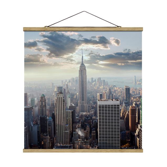 Quadro su tessuto con stecche per poster - Alba A New York - Quadrato 1:1