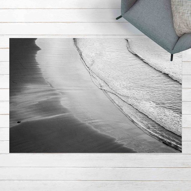 Tappeto per terrazzo esterno Onde morbide sulla spiaggia in bianco e nero