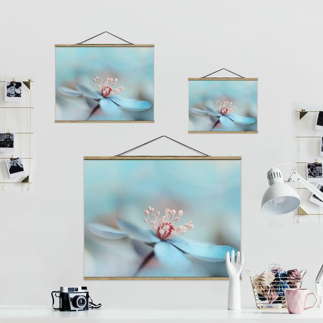 Foto su tessuto da parete con bastone - Fiori in azzurro - Orizzontale 3:4