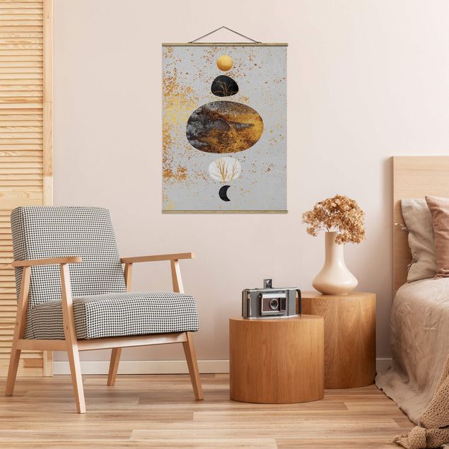 Foto su tessuto da parete con bastone - Elisabeth Fredriksson - Sole e Luna in oro Luster - Verticale 4:3