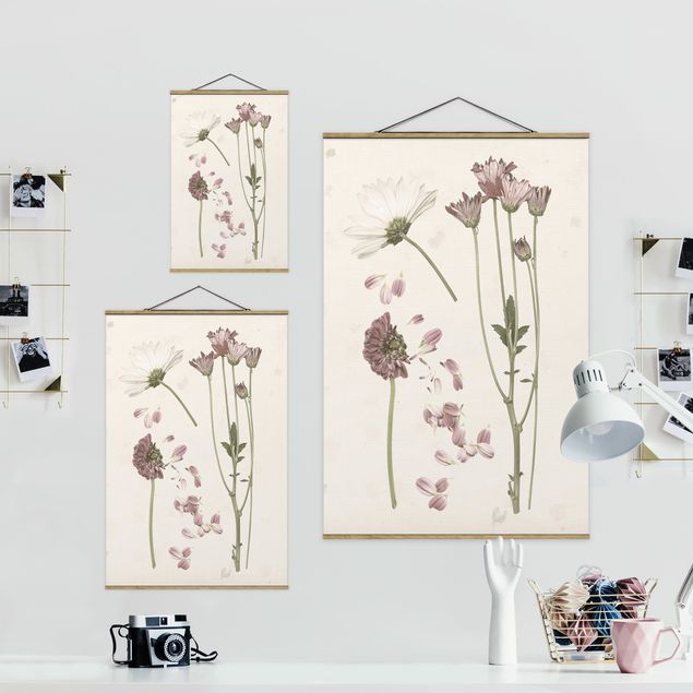 Foto su tessuto da parete con bastone - Herbarium In Pink II - Verticale 3:2