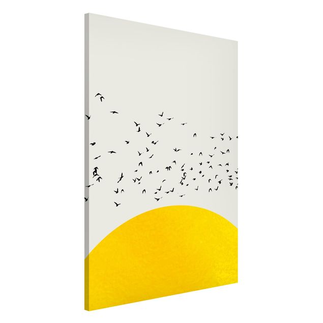 stampe animali Stormo di uccelli di fronte al sole giallo