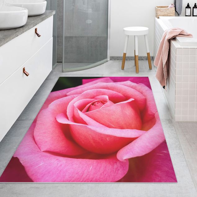 Tappeti bagno moderni Fiori di rosa rosa sfondo verde