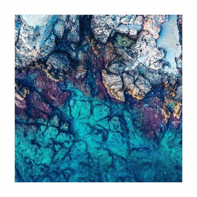 Tappeti effetto naturale Vista dall'alto della costa rocciosa colorata