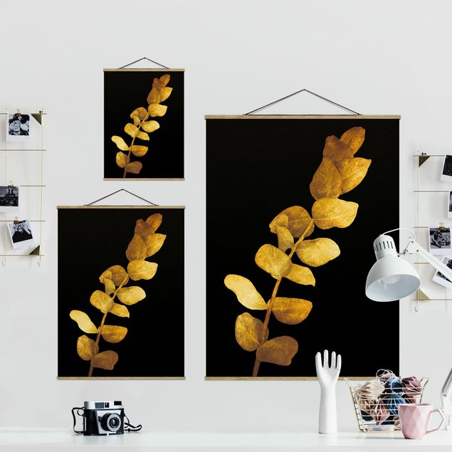 Foto su tessuto da parete con bastone - Gold - Eucalyptus On Black - Verticale 4:3