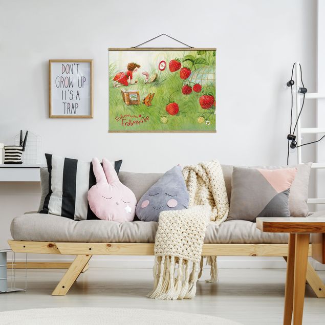 Foto su tessuto da parete con bastone - Strawberry Coniglio Erdbeerfee - Ai confini del Worm casa - Orizzontale 3:4