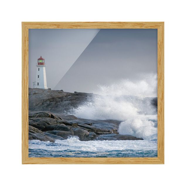 Poster con cornice - Storm Waves At The Lighthouse - Quadrato 1:1