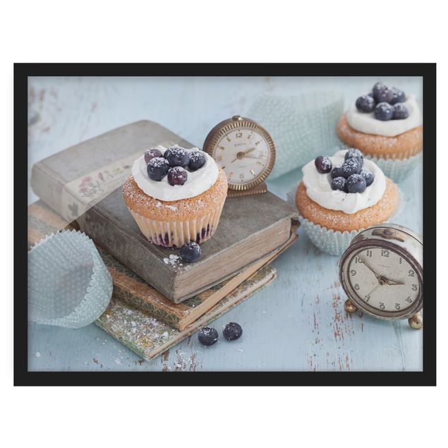 Poster con cornice - Vintage Cupcakes With Alarm Clock - Orizzontale 3:4
