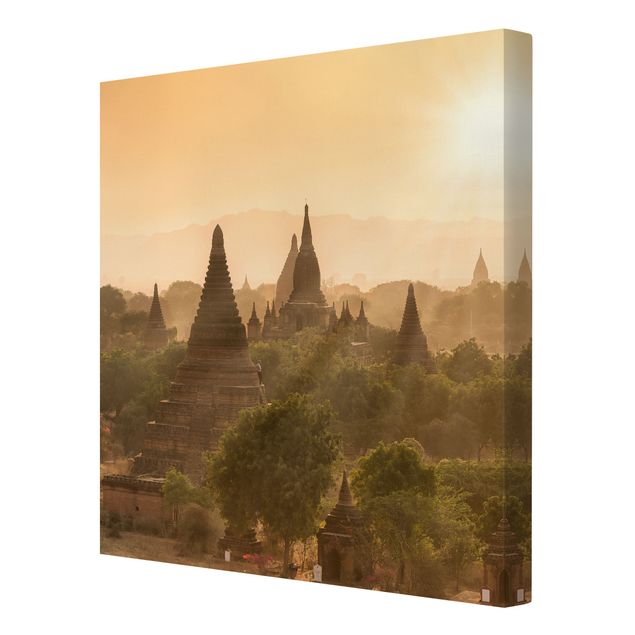 Quadri moderni per soggiorno Il sole che tramonta su Bagan