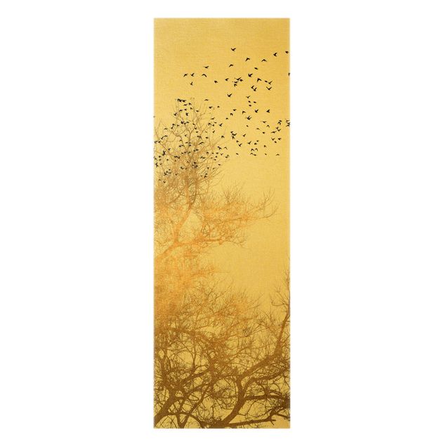 Quadri foresta Stormo di uccelli davanti all'albero d'oro