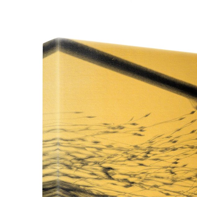 Quadro su tela oro - Canneto delicato con sottili gemme in bianco e nero