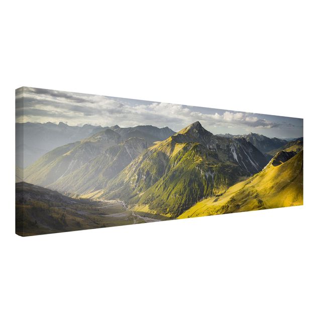 Stampa su tela Montagne e valle delle Alpi di Lechtal in Tirolo