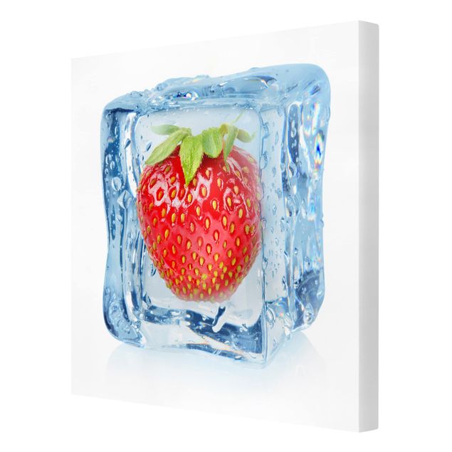 Stampa su tela - Strawberry in ice cube - Quadrato 1:1