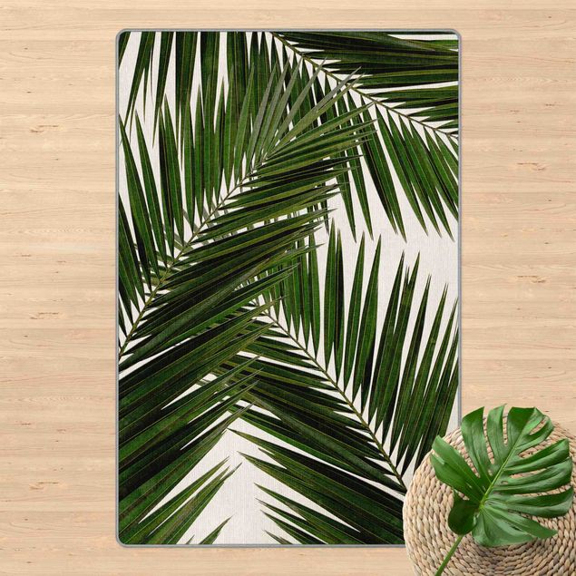 Tappeto bagno verde Scorcio tra foglie di palme verdi