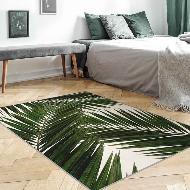 Tappeti bagno moderni Scorcio tra foglie di palme verdi
