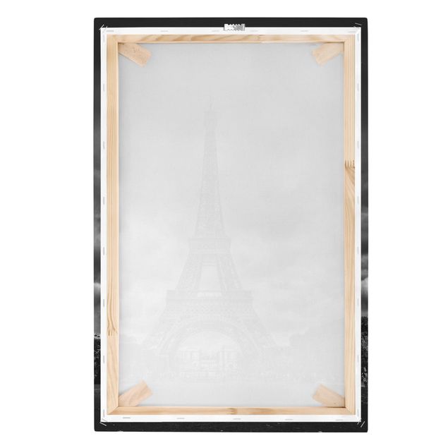 Stampa su tela - Torre Eiffel Davanti Nubi In Bianco e nero - Verticale 3:4