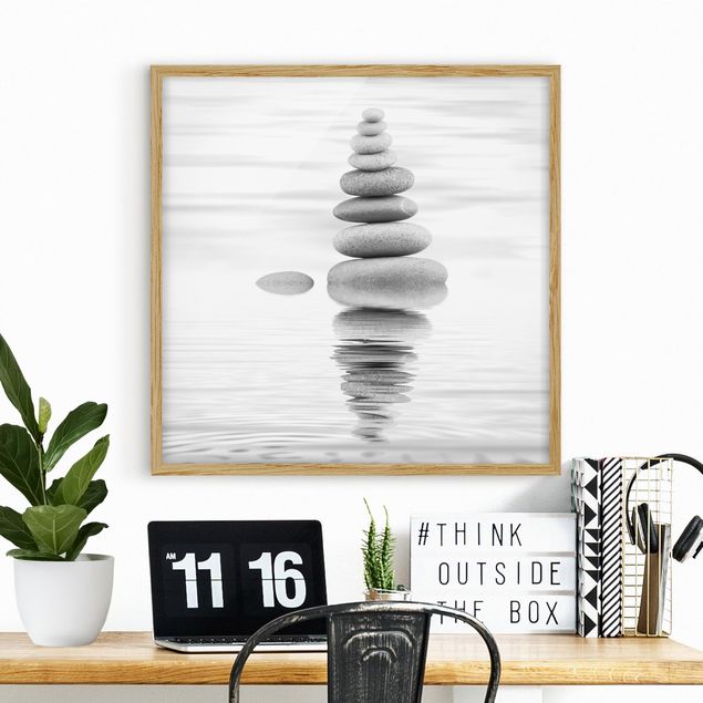 Poster con cornice - Torre Pietra In The Water Bianco e nero - Quadrato 1:1