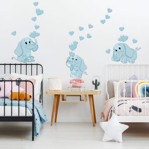 Adesivo murale - Tre bambini di elefante blu con cuori