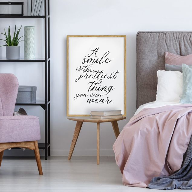 Poster con cornice - A Smile Is The Prettiest Thing - Verticale 4:3