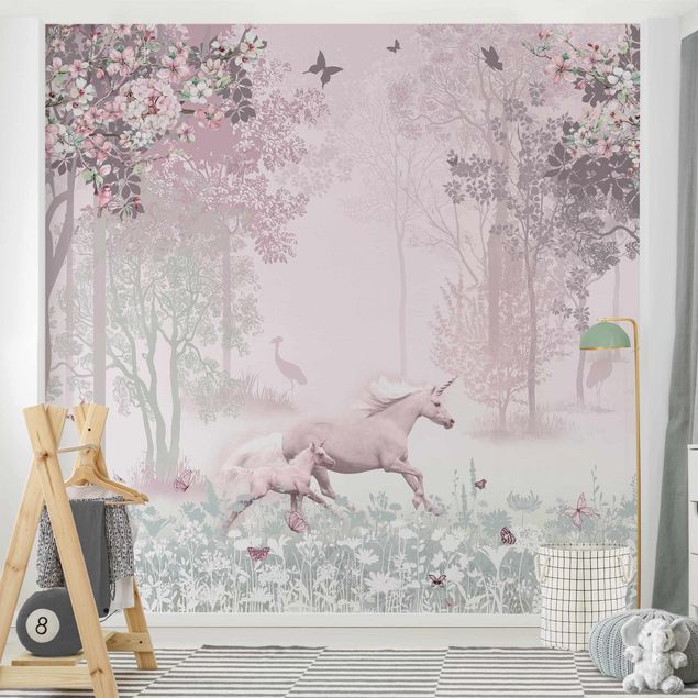 Carta da parati unicorno Unicorno su prato fiorito in rosa