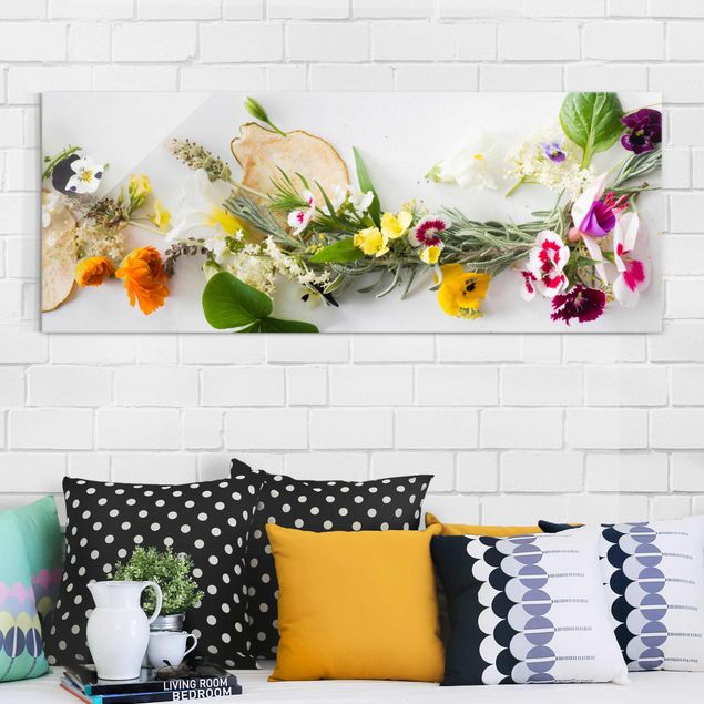 Quadro in vetro cucina - Aromi e fiori freschi su bianco - Panoramico