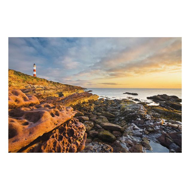 Quadro in vetro - Tarbat Ness Lighthouse and sunset at sea - Orizzontale 3:2
