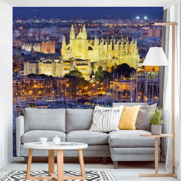 Carta da parati - Palma de Mallorca City skyline and harbor