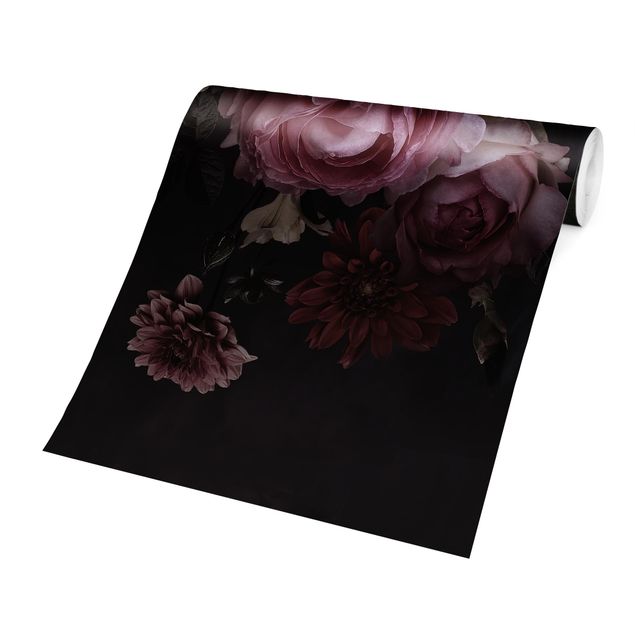 Carta da parati - Rose su sfondo nero vintage