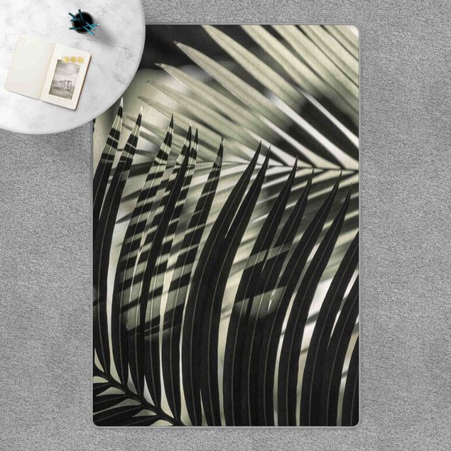 Tappeti effetto naturale Giochi di ombre su ramo di palma