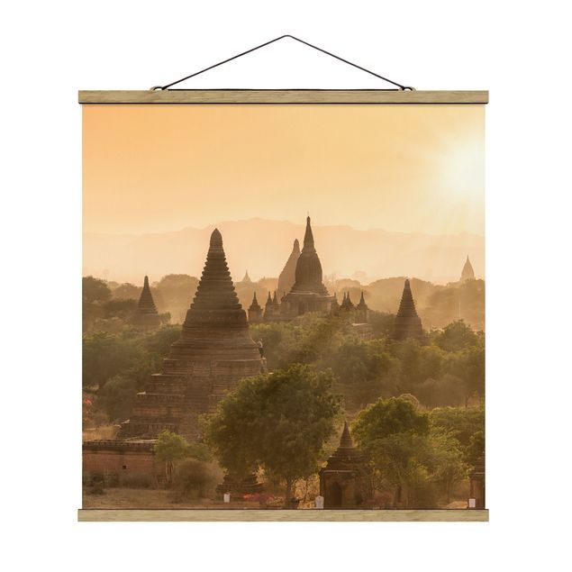 Foto su tessuto da parete con bastone - Tramonto su Bagan - Quadrato 1:1