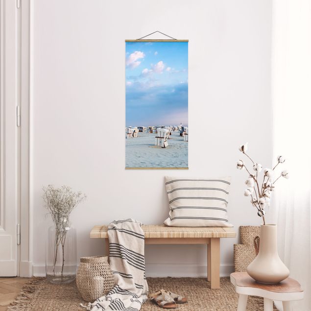 Foto su tessuto da parete con bastone - Poltrone da spiaggia al mare del Nord - Verticale 1:2