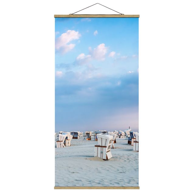 Foto su tessuto da parete con bastone - Poltrone da spiaggia al mare del Nord - Verticale 1:2